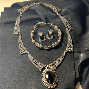 BlACK ONYX NECKLACE, BRACELET, EARINGS STERLING SILVER ART DECO VINTAGE
